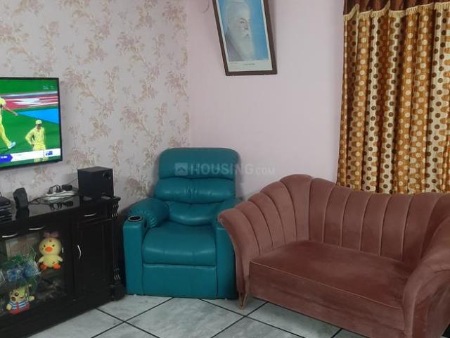 Flat for sale in West Delhi, Deri
