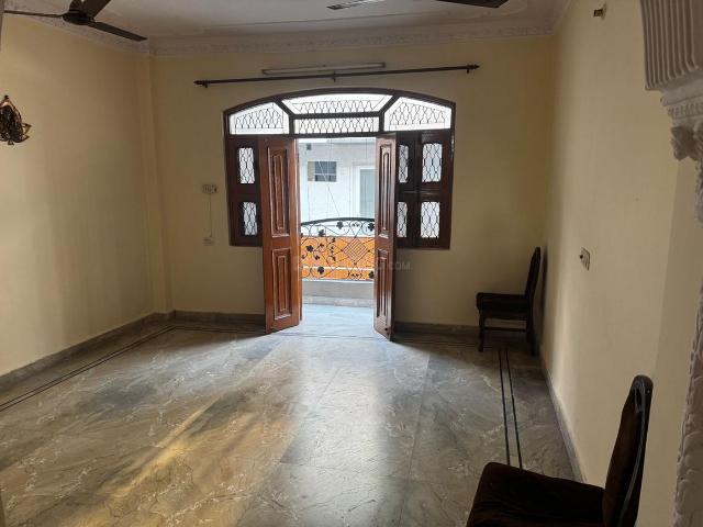 Flat for sale in West Delhi, Deri