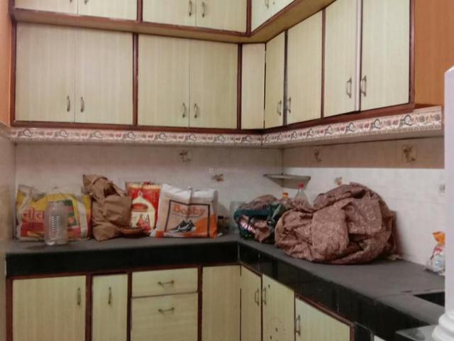 Flat for rent in Deri