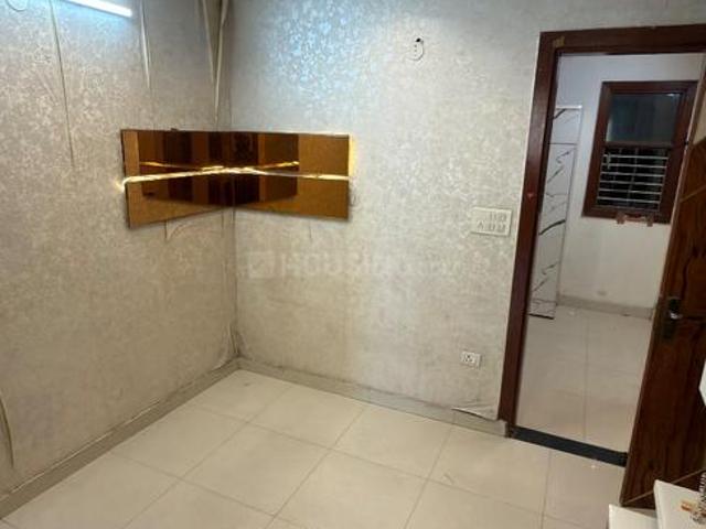 Flat for rent in West Delhi, Deri