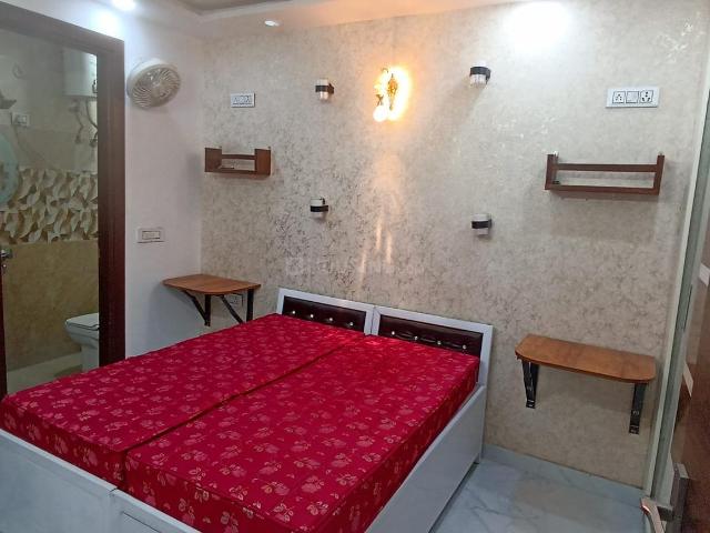Flat for rent in West Delhi, Deri