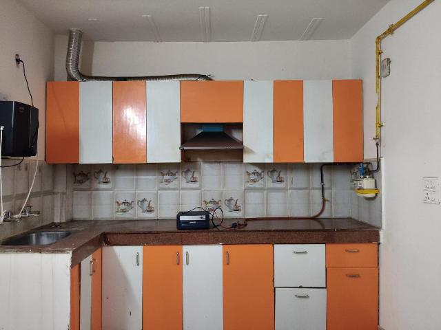 Flat for rent in West Delhi, Deri
