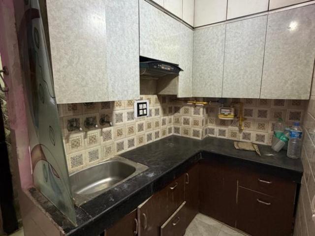 Flat for rent in West Delhi, Deri