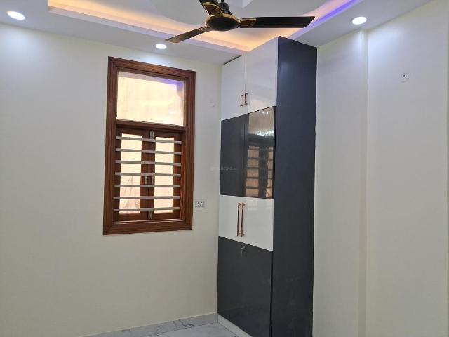 Flat for rent in West Delhi, Deri