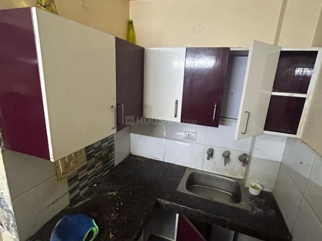 Flat for rent in West Delhi, Deri