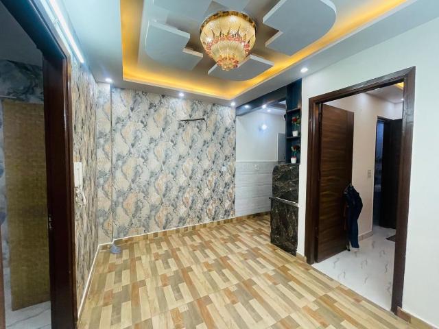 Flat for rent in West Delhi, Deri