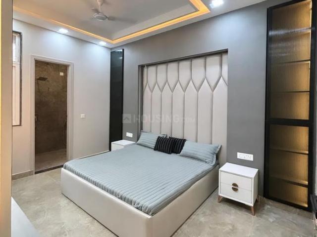 Flat for sale in West Delhi, Deri