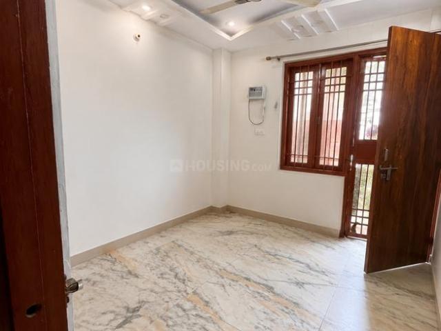Flat for sale in West Delhi, Deri