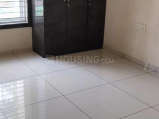 Flat for rent in Madya