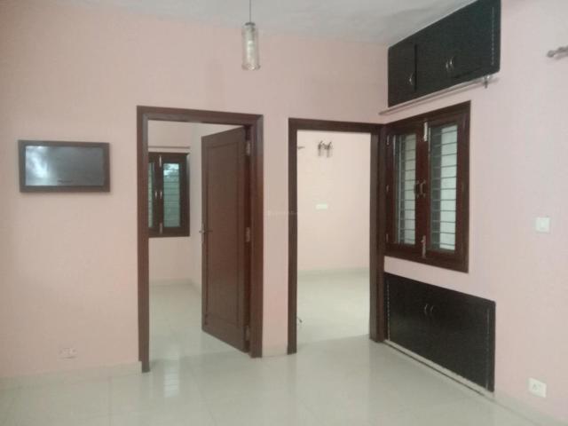 Flat for rent in Mehrauli, Delhi