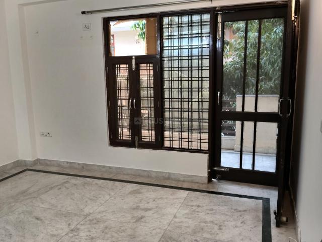 Flat for rent in Deri