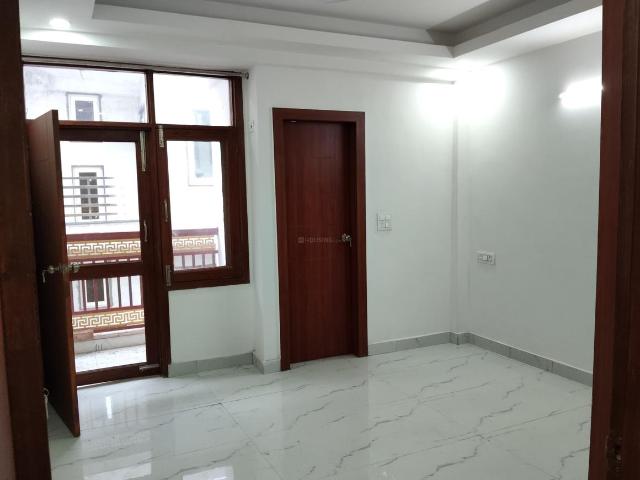 Flat for rent in Deri