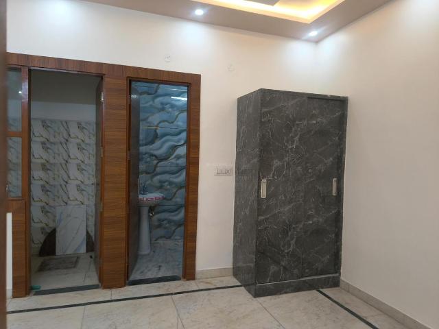 Flat for sale in Vasundhara, Ghaziabad