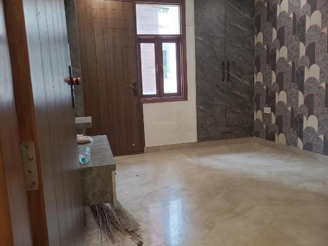 Flat for rent in West Delhi, Deri