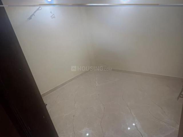 Flat for sale in West Delhi, Deri