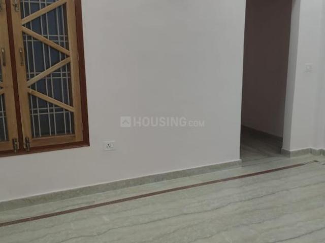 Flat for rent in Vrindavan, Usar Barauli