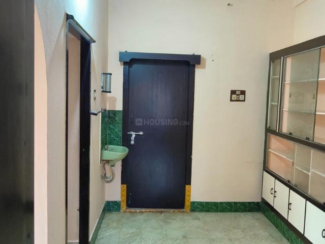 Flat for rent in Potti, Andhra Pradesh