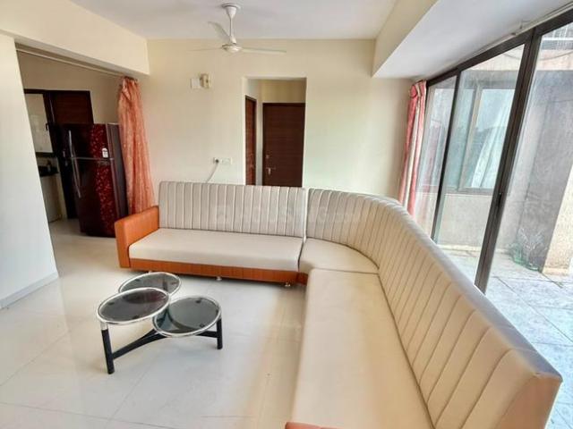 Flat for rent in Adalaj, Gujarat