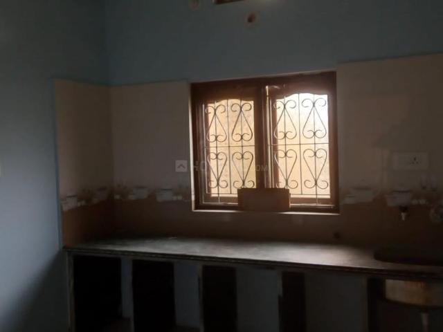House for rent in Madya