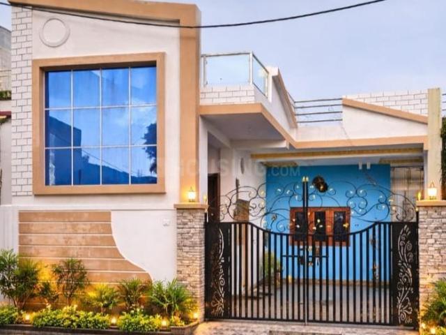 House for sale in Madya