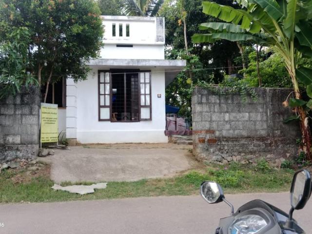 House for sale in Aluva, Kerala