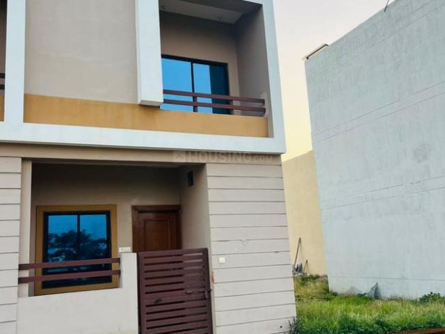 House for sale in Madya