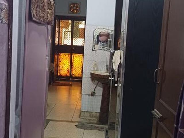 House for sale in North West Delhi, Deri