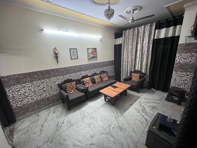 House for sale in Hariana