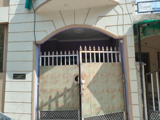 House for rent in Madya