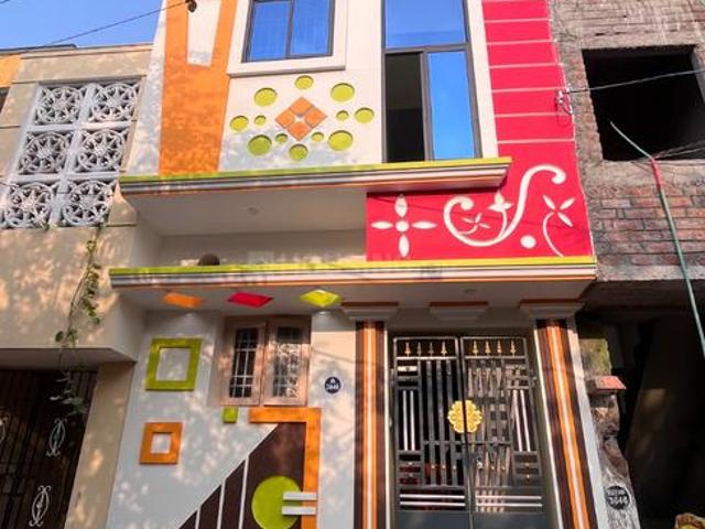 House for sale in Ayapakkam, Kolladi