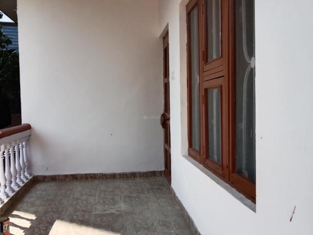 House for rent in Madya