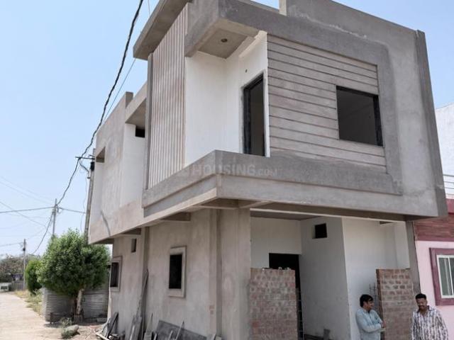 House for sale in Madya