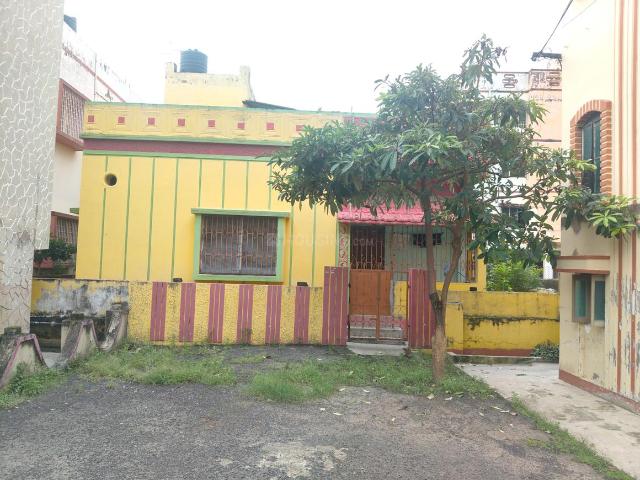 House for sale in Brahmapur, Kolkata