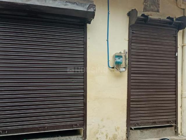 House for sale in Central Delhi, Deri