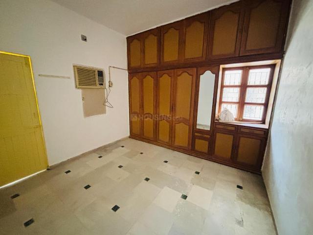 House for rent in Chandkheda, Ahmedabad