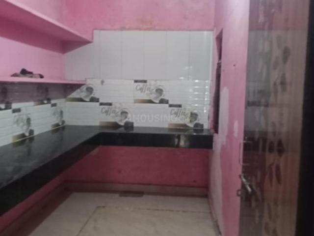 House for rent in Madya