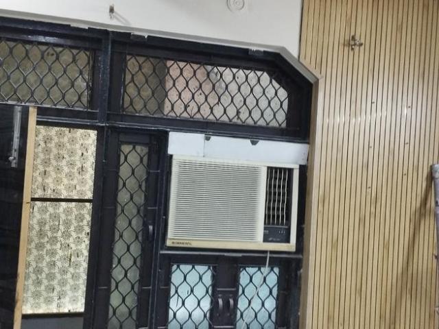 House for rent in West Delhi, Deri