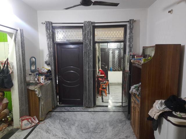 House for rent in West Delhi, Deri