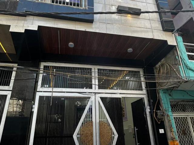 House for sale in West Delhi, Deri