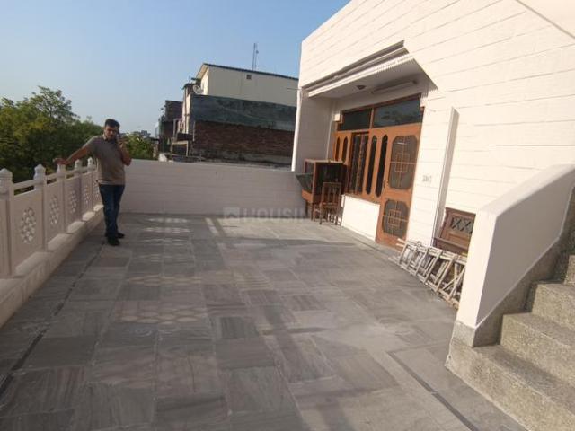 House for rent in North Delhi, Deri
