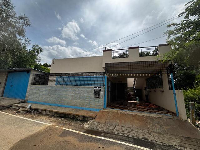 House for sale in Bangalore East, Cox Town - Bangalore