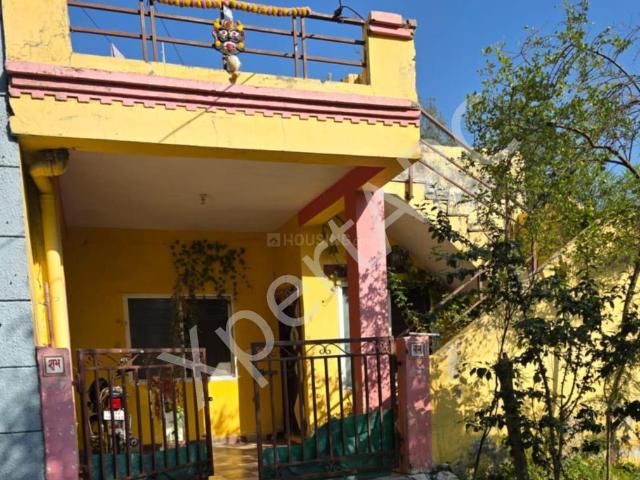 House for sale in Madya