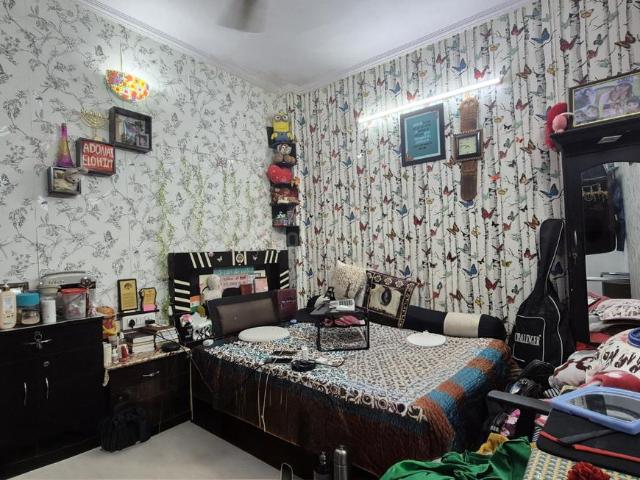 House for sale in North Delhi, Deri