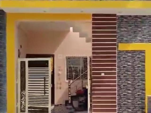 House for sale in Madya