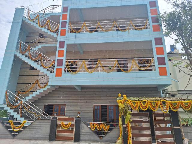 House for sale in Bangalore East, Cox Town - Bangalore