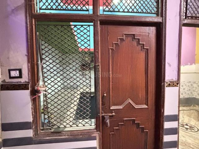 House for rent in North East Delhi, Deri