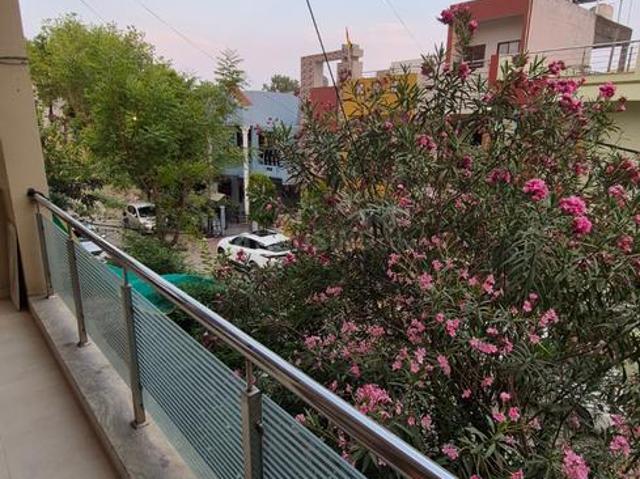 House for rent in Madya