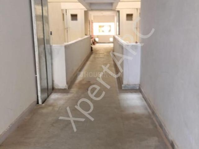 House for sale in Madya