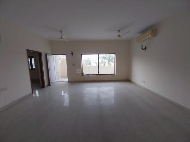 House for rent in Deri