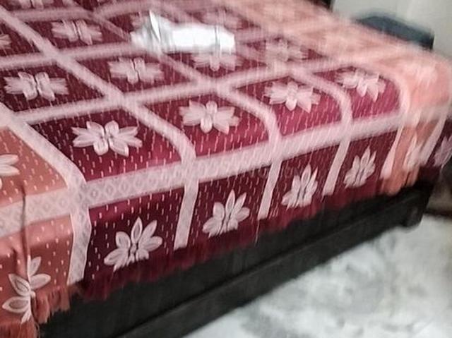 House for rent in East Delhi, Deri